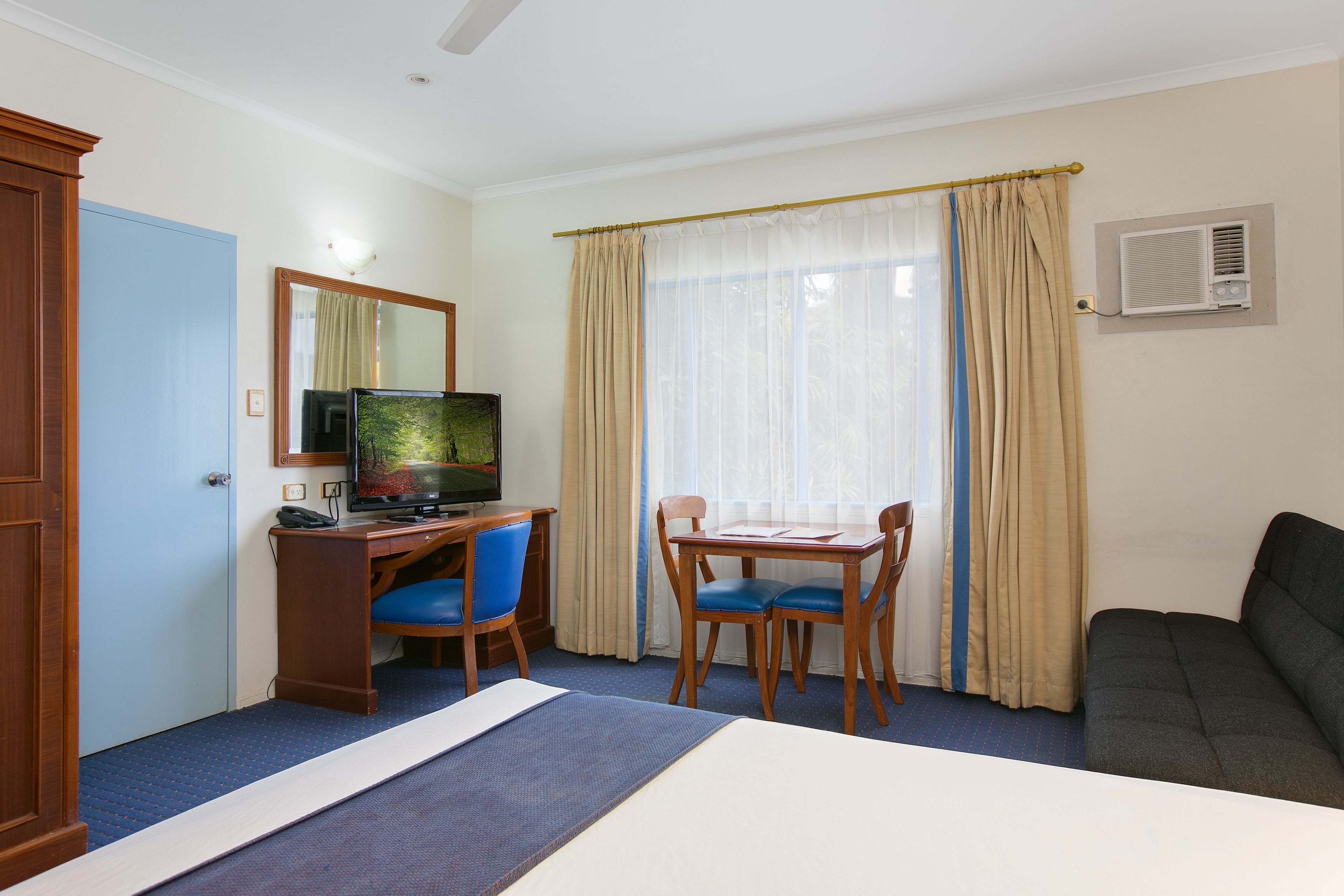 Cairns Southside International