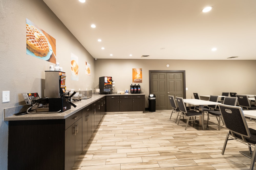 SureStay Plus Hotel by Best Western Point Richmond in Richmond Best