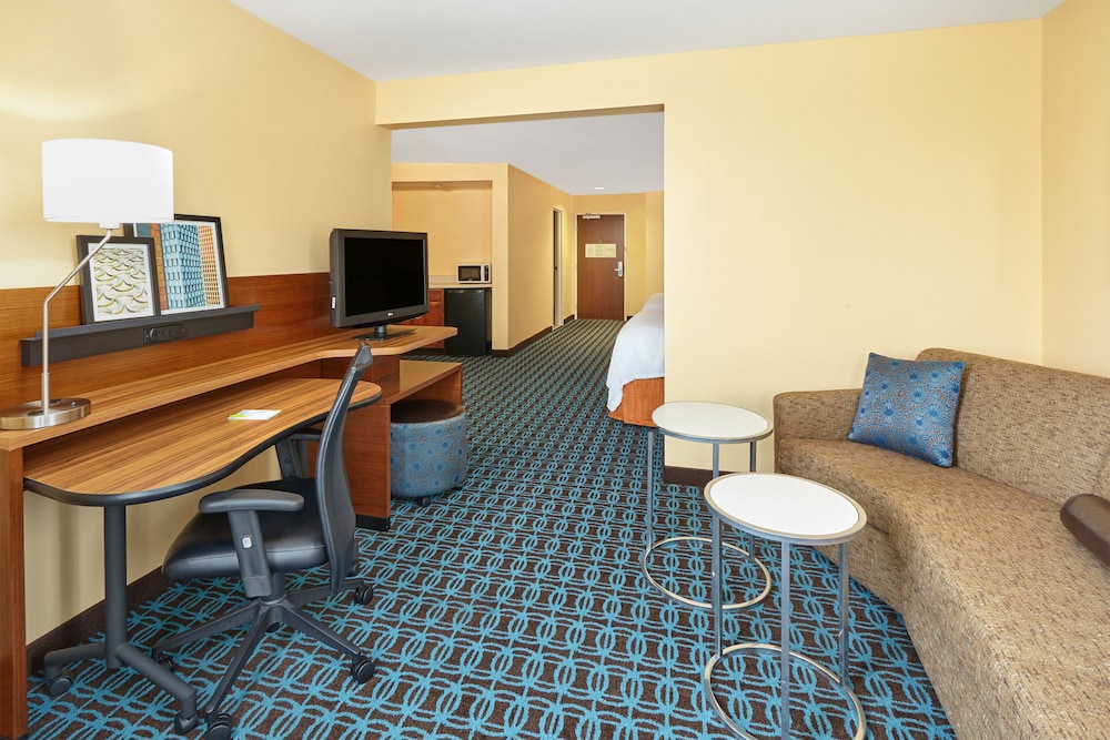 Fairfield Inn & Suites by Marriott Lombard