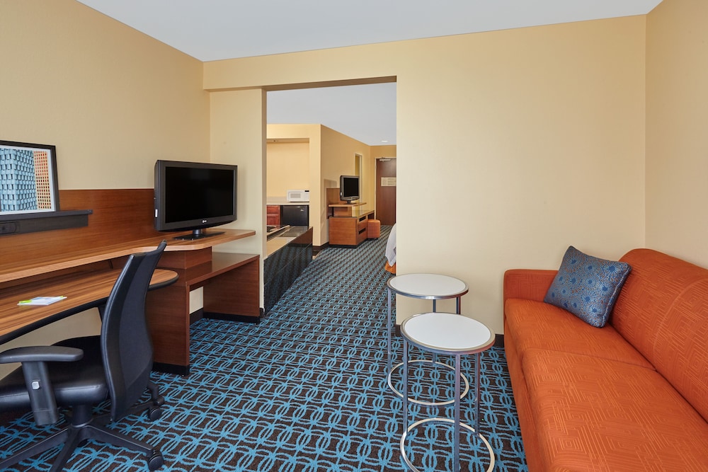 Fairfield Inn & Suites by Marriott Lombard