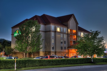 La Quinta Inn & Suites by Wyndham Pigeon Forge