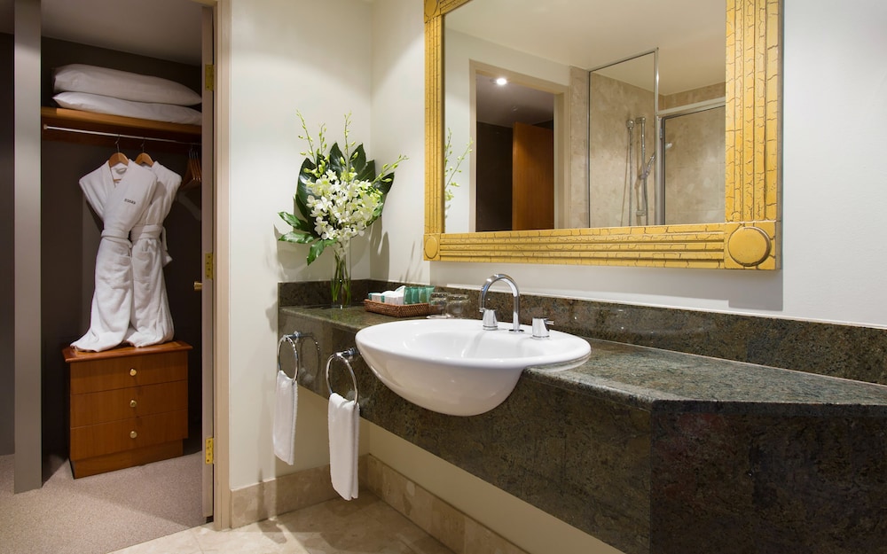Rydges Melbourne Hotel