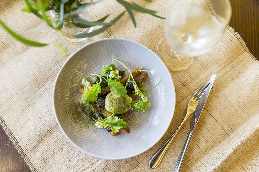 Dining, Pullman at Sydney Olympic Park