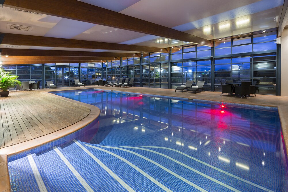 Novotel Canberra