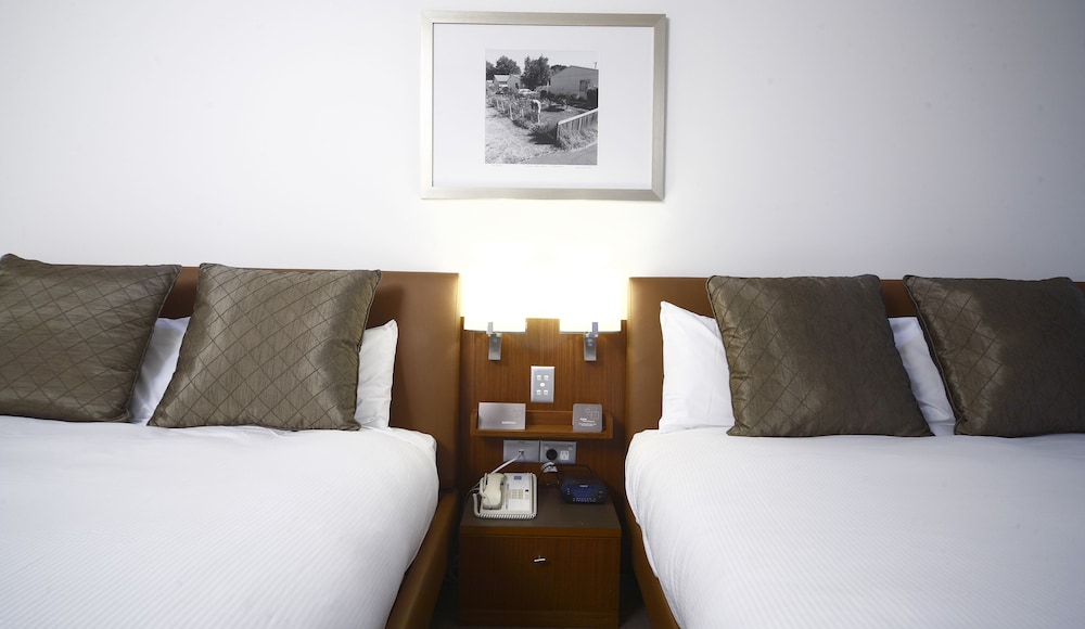 Novotel Canberra