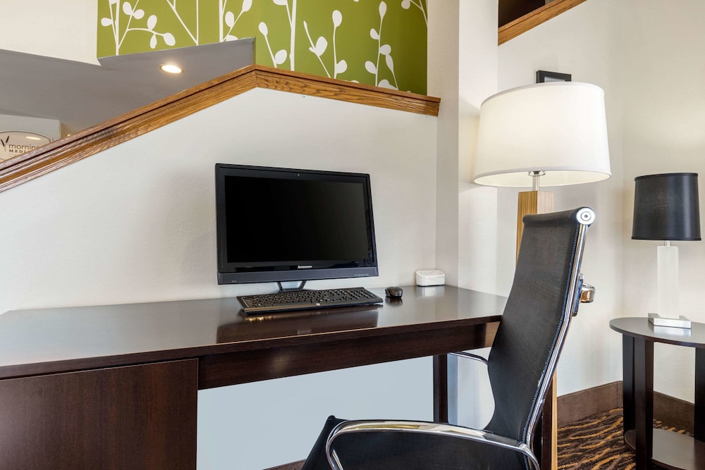 Sleep Inn near Great Lakes Naval Base in Chicago Best Rates & Deals