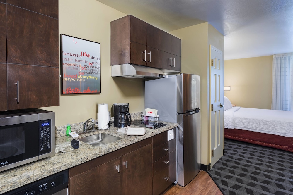 Towneplace Suites By Marriott Kennesaw