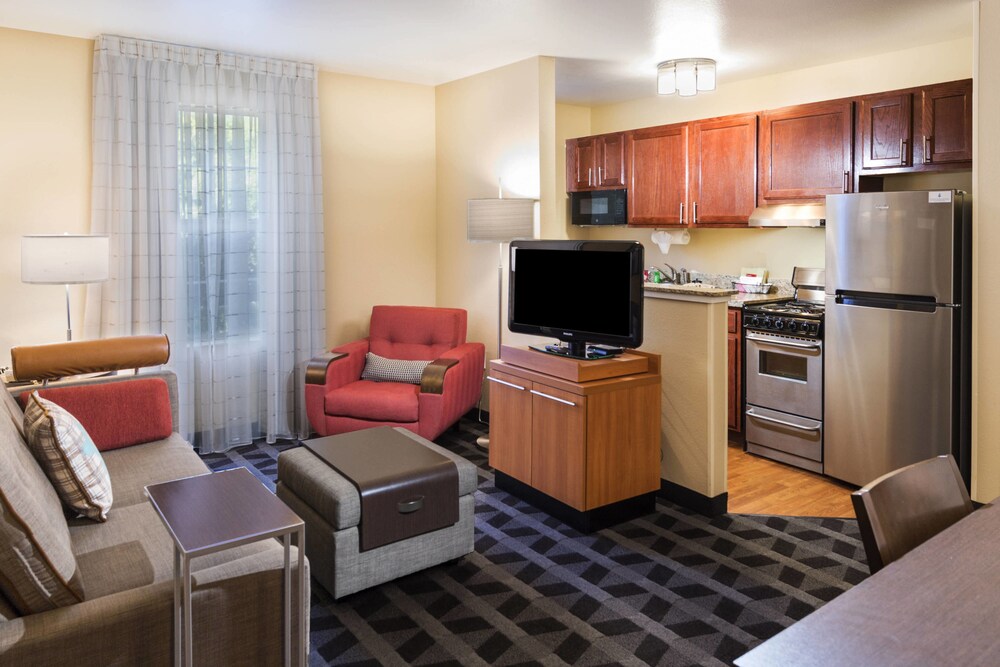 Towneplace Suites By Marriott Kennesaw