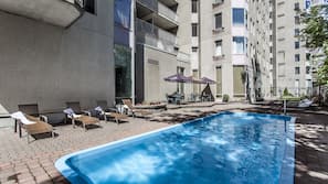 Piscina stagionale all'aperto