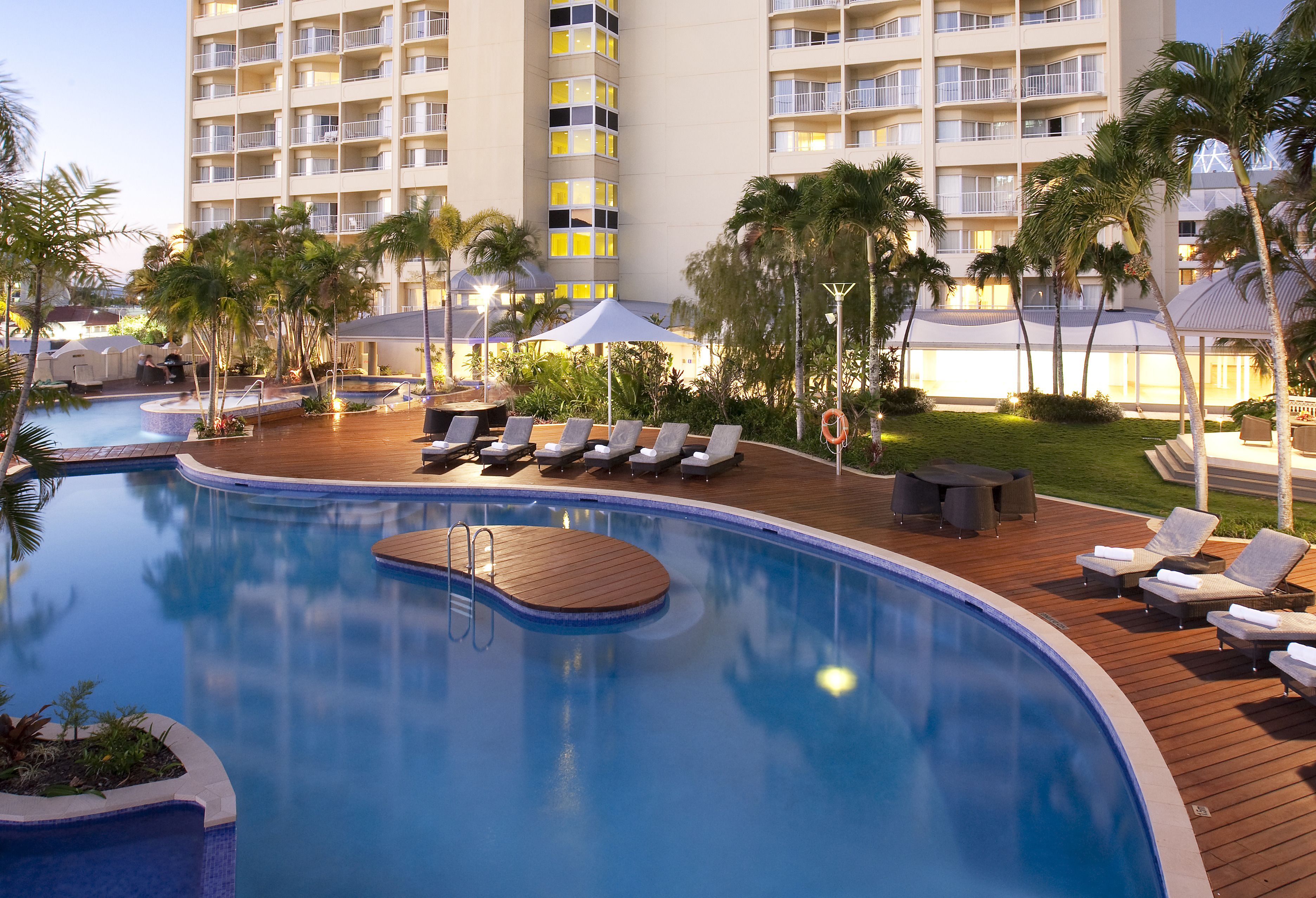 Pullman Cairns International