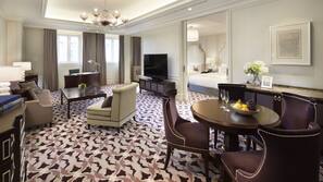 Minibar, in-room safe, desk, blackout drapes