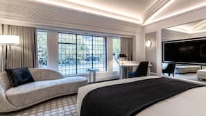 Premium bedding, minibar, in-room safe, desk