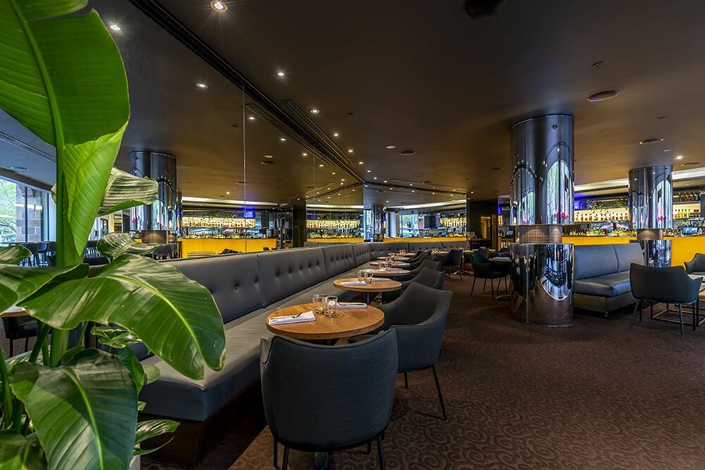 Royce Hotel