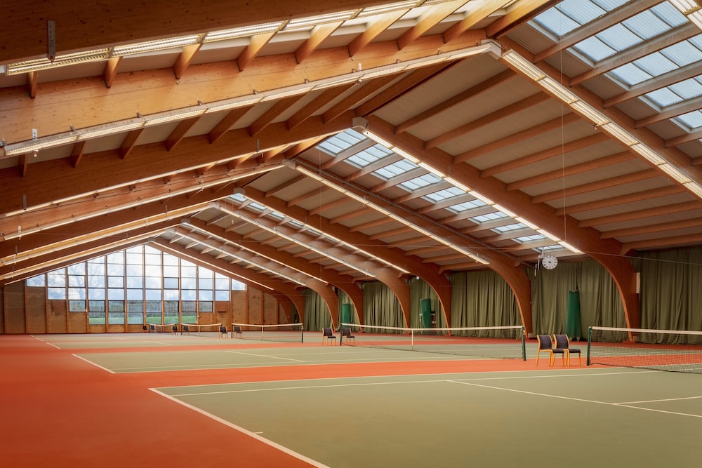 Tennis court, Hampshire Court Hotel & Spa