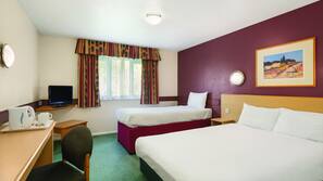1 bedroom, desk, iron/ironing board, free cots/infant beds