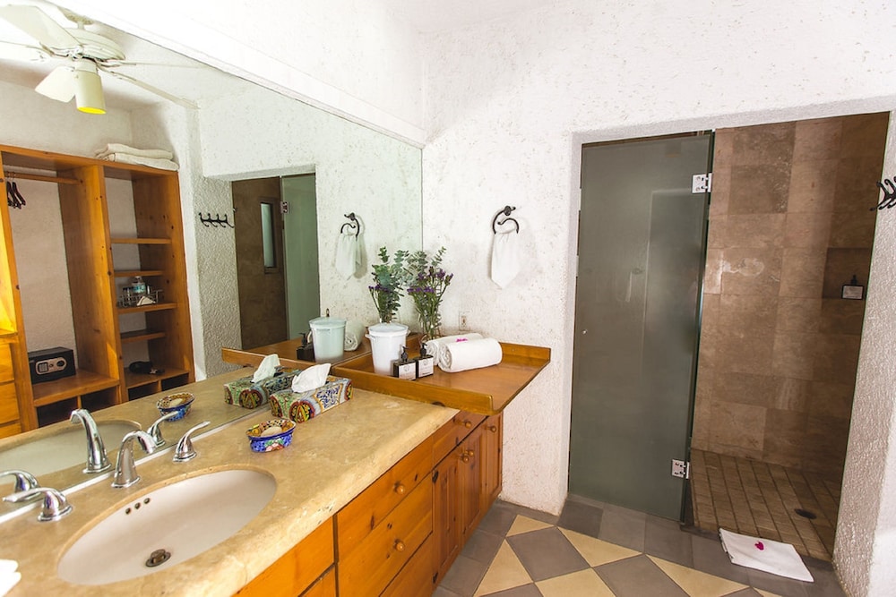 Bathroom, Casa Natalia Boutique Hotel  Adults Only