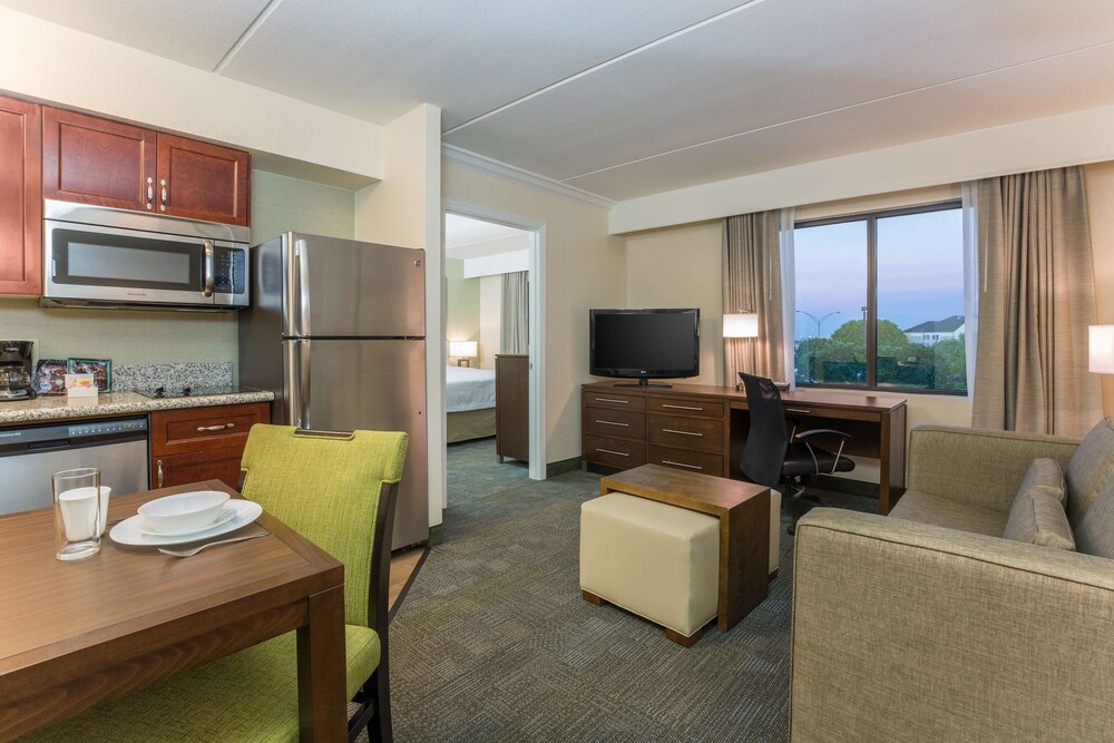 Homewood Suites by Hilton Ft. Worth-North at Fossil Creek