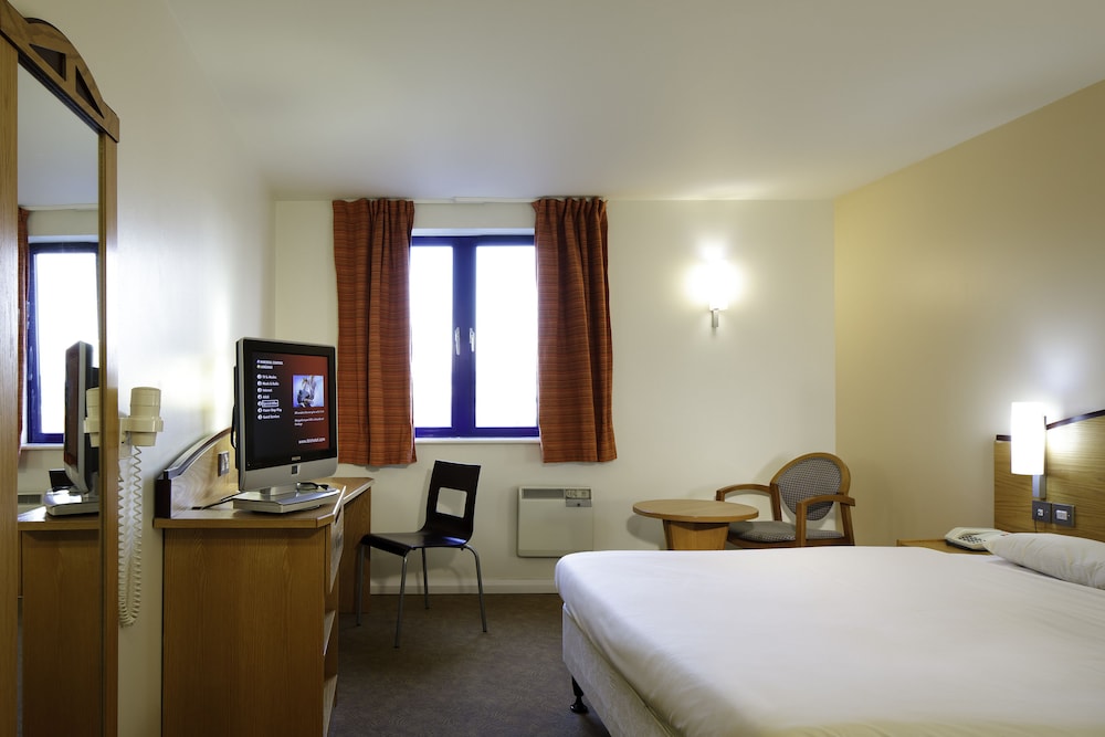 ibis Bradford Shipley