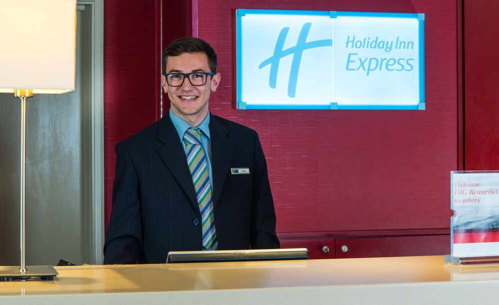 Holiday Inn Express Derby Pride Park, an IHG Hotel