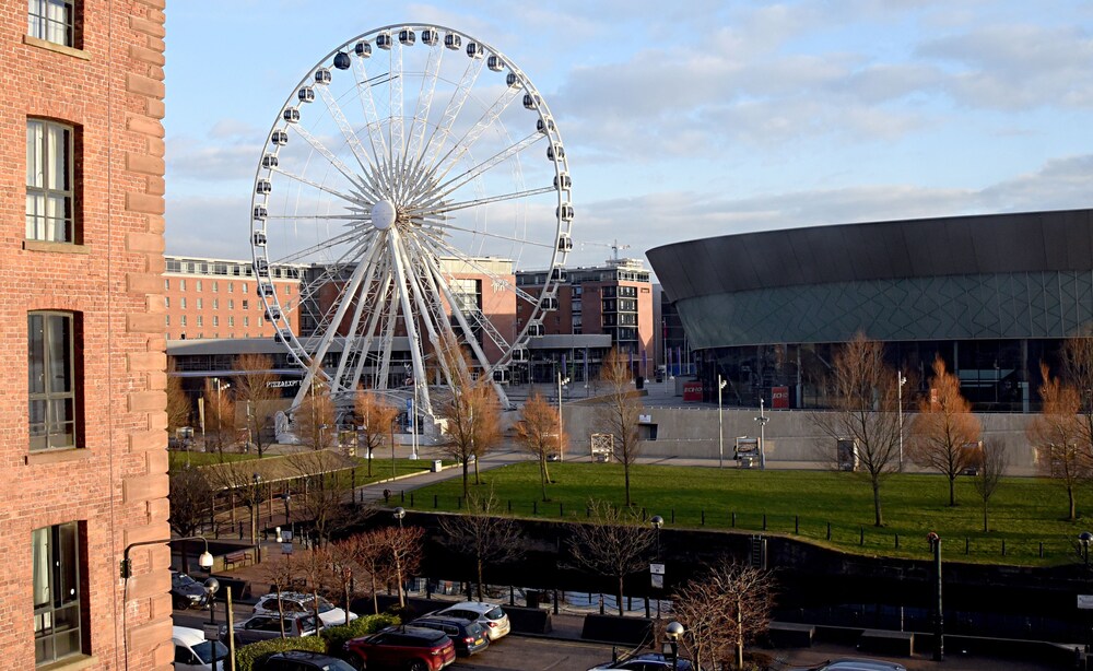 Holiday Inn Express Albert Dock, an IHG Hotel