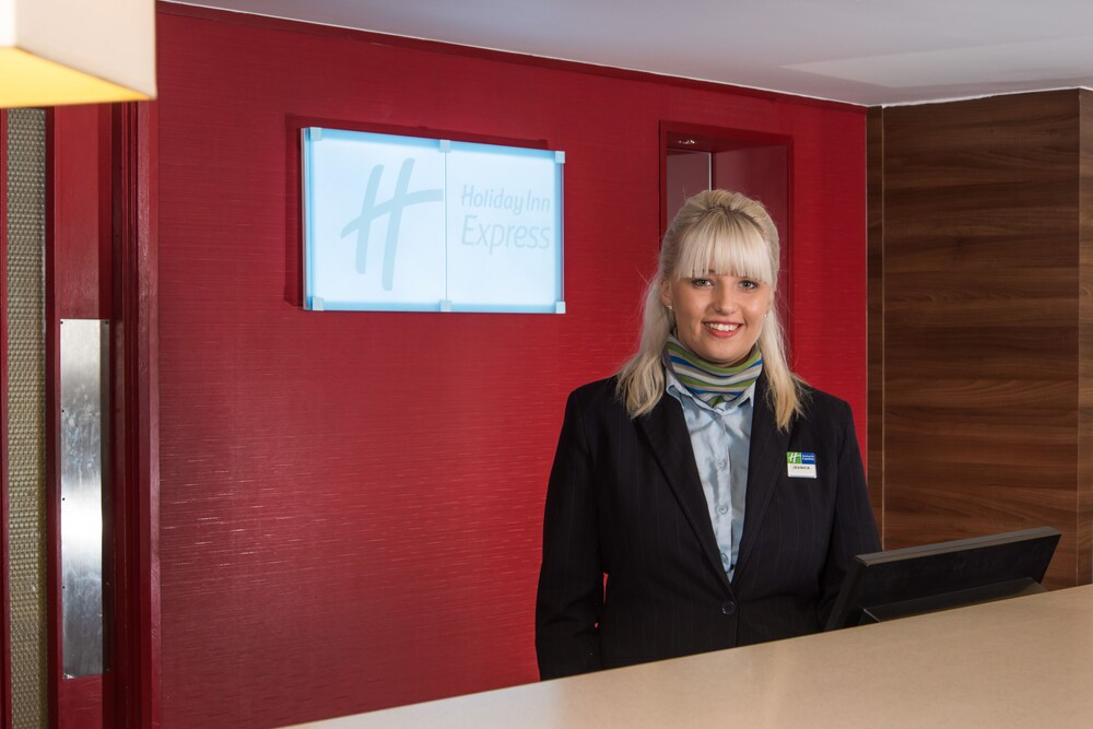 Holiday Inn Express Stoke On Trent, an IHG Hotel