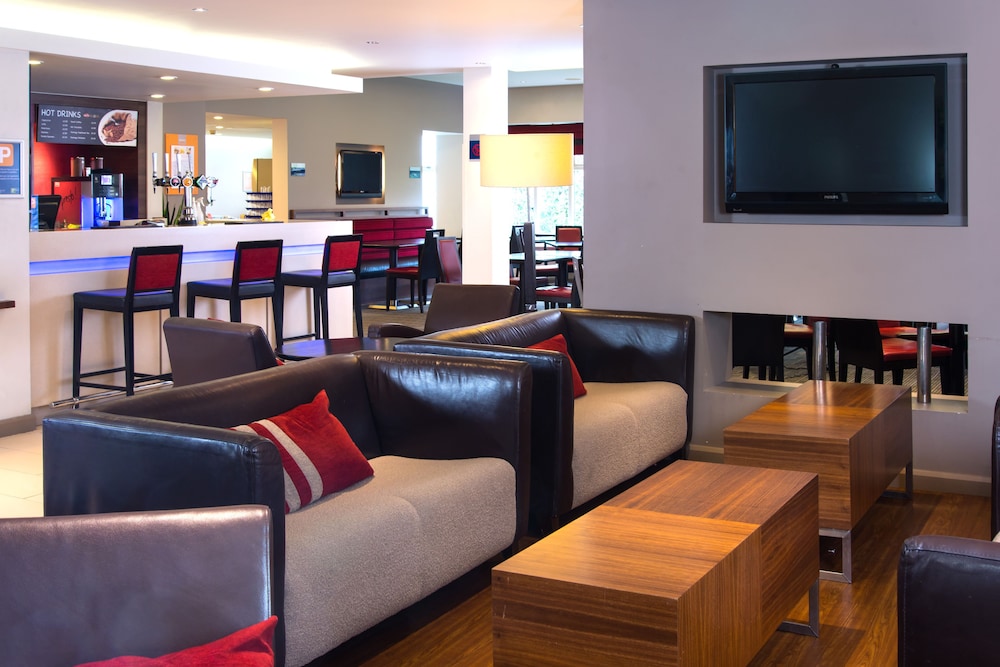 Holiday Inn Express Stoke On Trent, an IHG Hotel