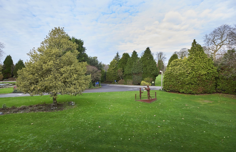 Garden, Avisford Park Hotel