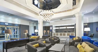DoubleTree by Hilton Hotel Dartford Bridge