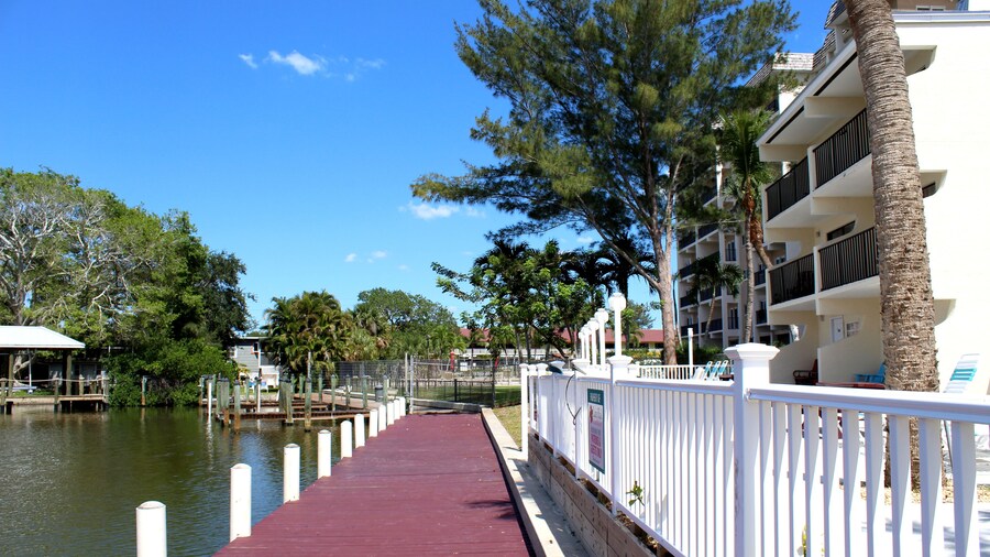 The Bay Inn at Lani Kai
