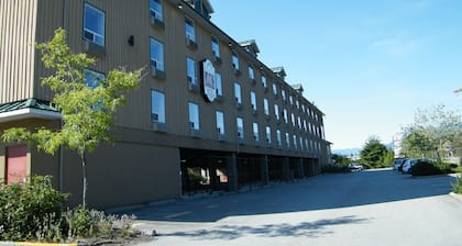 Mountain Retreat Hotel