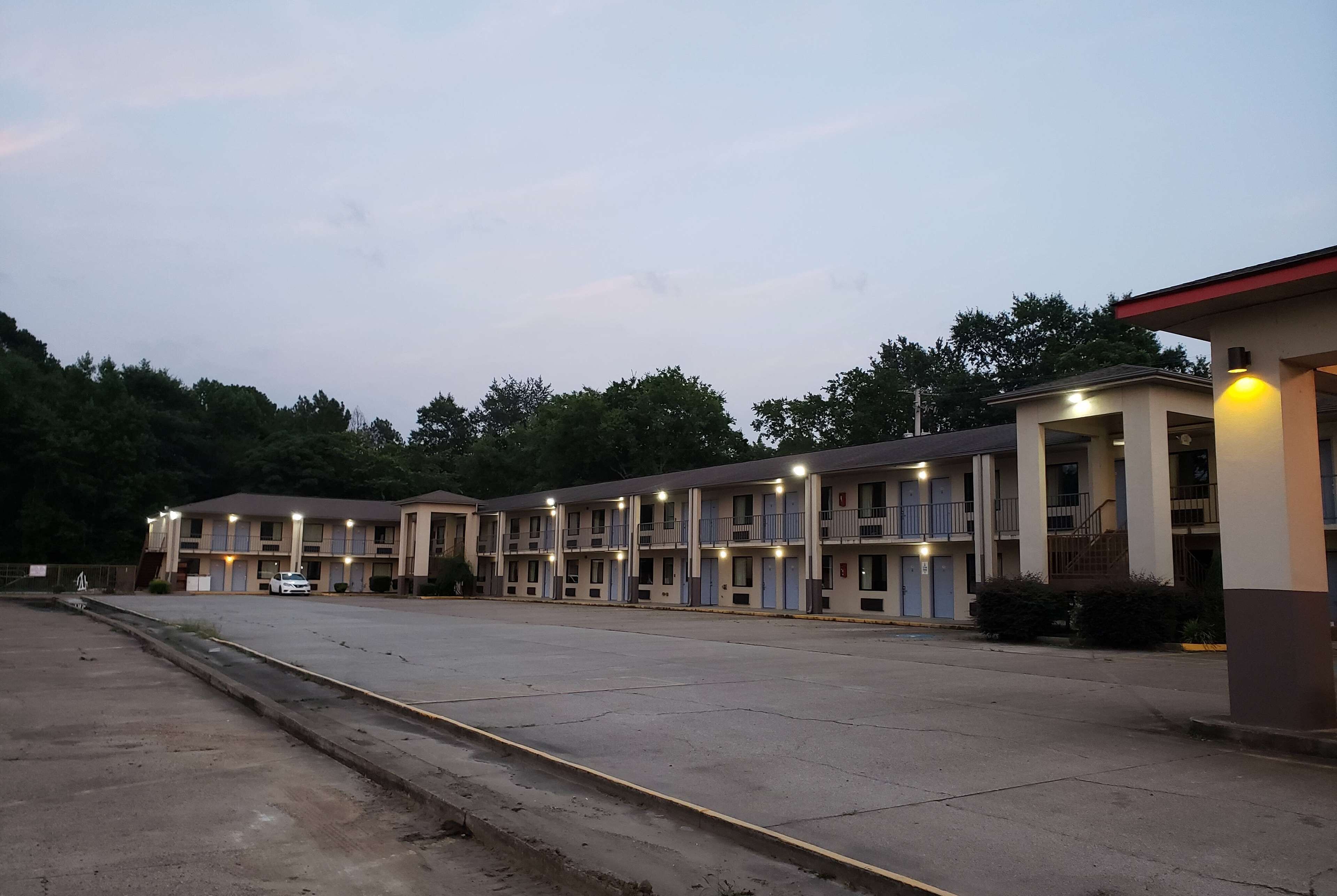 Super 8 By Wyndham Arkadelphia Caddo Valley Area In Arkadelphia Ar Expedia