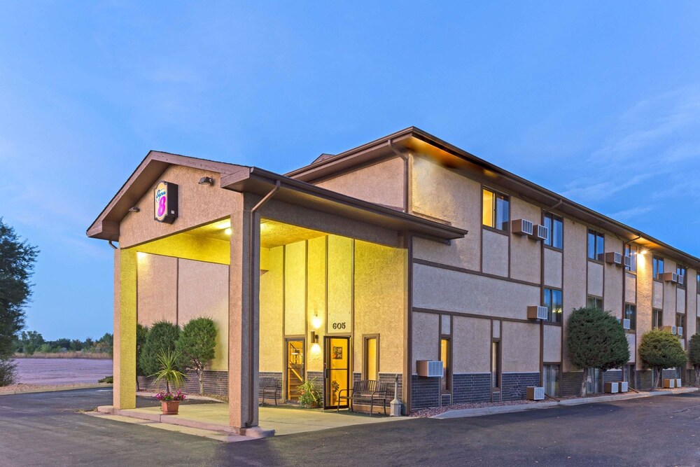 Super 8 By Wyndham Coshwy 24 Epafb Area In Colorado - 