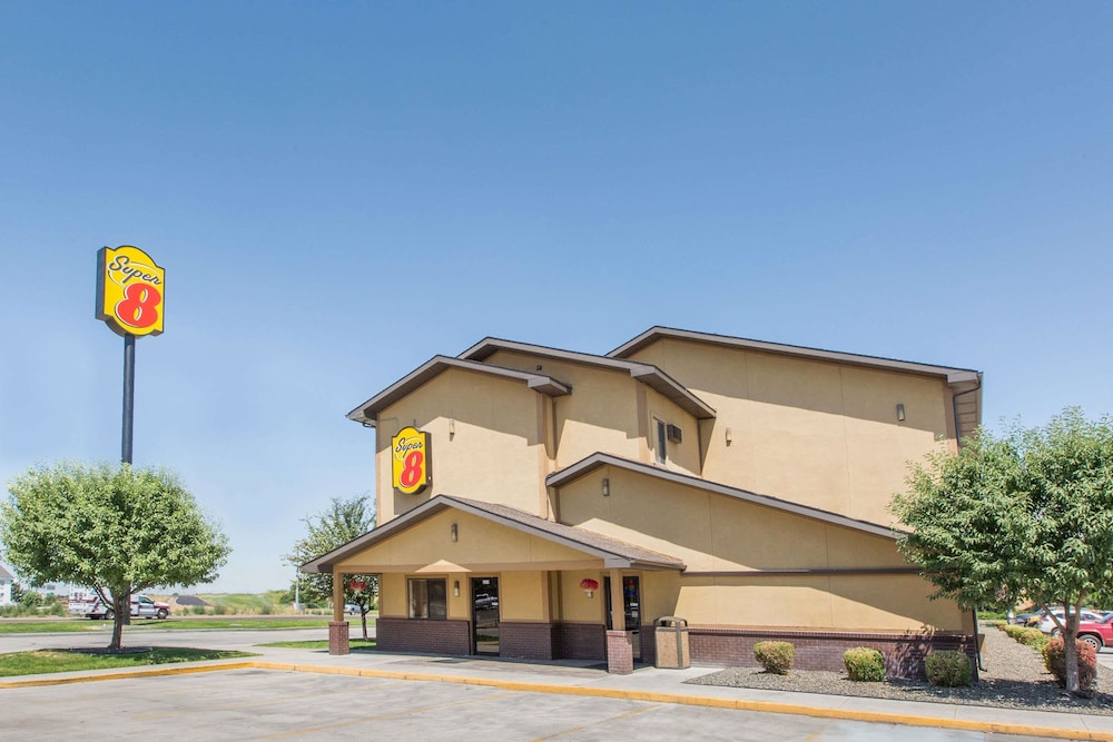 Exterior, Super 8 by Wyndham Nampa