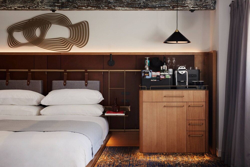 Pier One Sydney Harbour, Marriott Autograph Collection