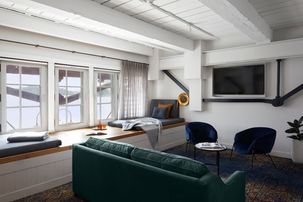 Pier One Sydney Harbour, Marriott Autograph Collection