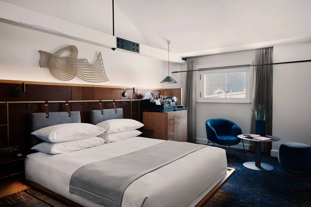Pier One Sydney Harbour, Marriott Autograph Collection