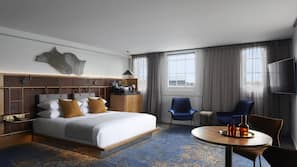 Ropa de cama de alta calidad, colchones con acolchado adicional, minibar