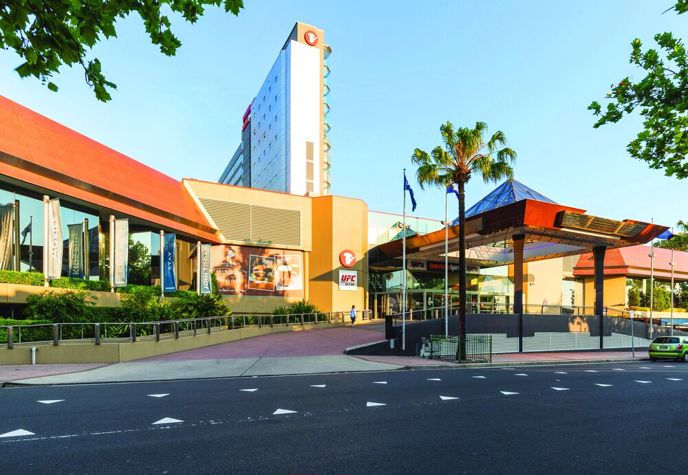 Travelodge Hotel Bankstown Sydney