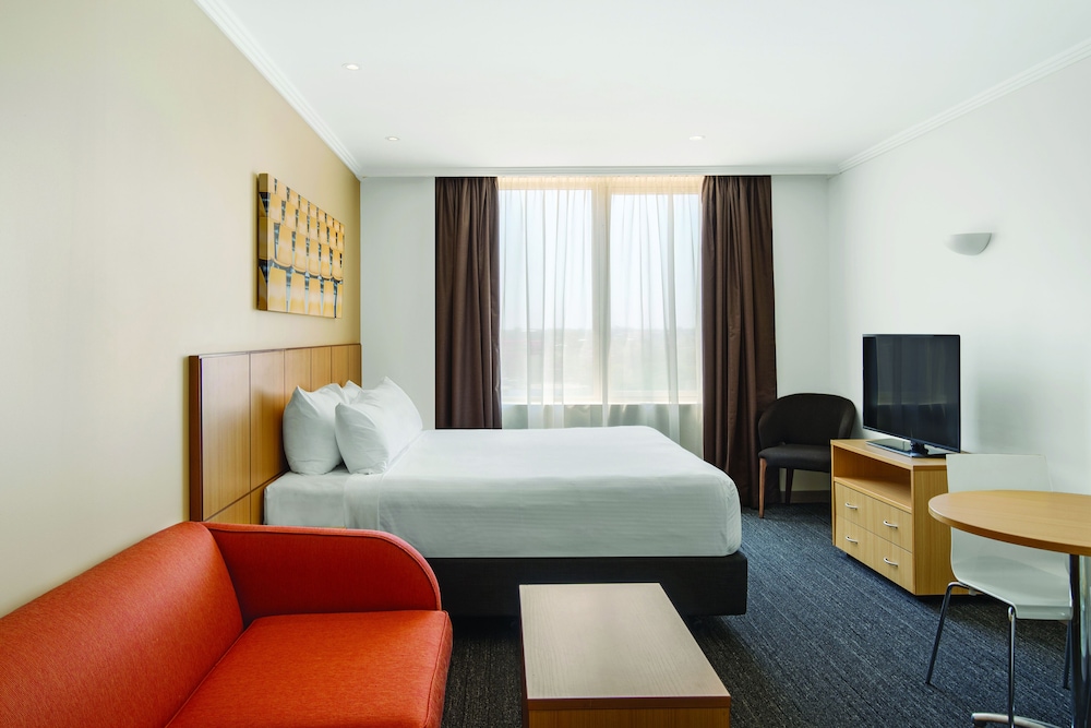 Travelodge Hotel Bankstown Sydney