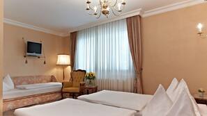 Hypo-allergenic bedding, down duvet, minibar, in-room safe