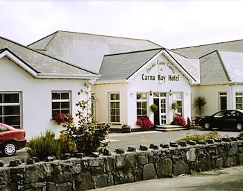 Carna Bay Hotel in Carna, Ireland