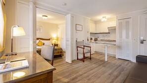 Microwave, oven, hob, coffee/tea maker