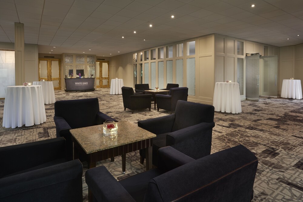 White Oaks Resort & Spa