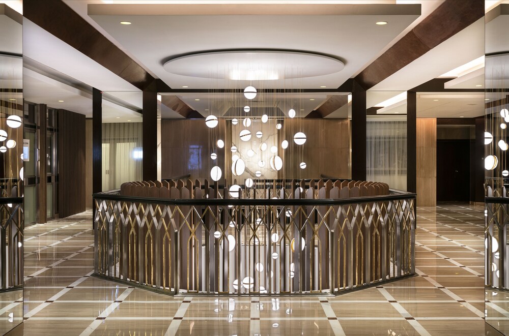 Hôtel Barrière Le Gray Dalbion Cannes Review France