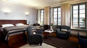 Hypo-allergenic bedding, minibar, in-room safe, individually decorated