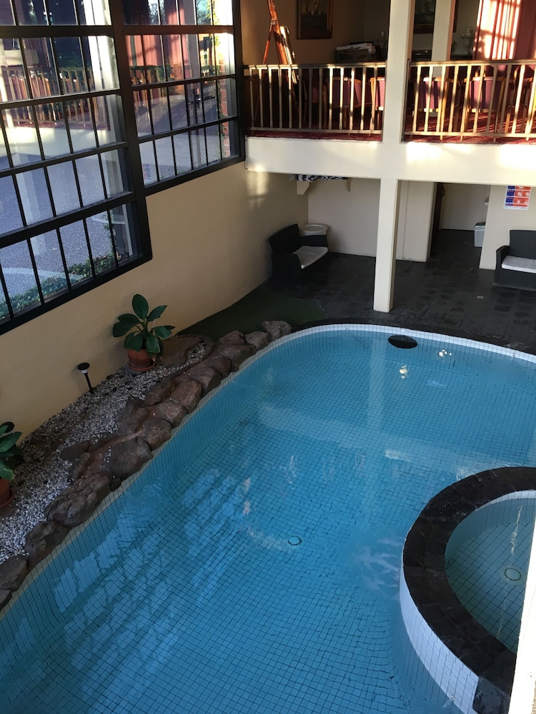 Indoor pool, Albury Manor House