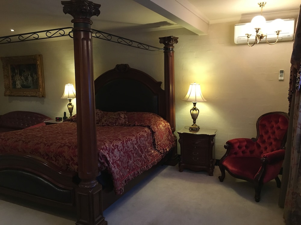 Albury Manor House