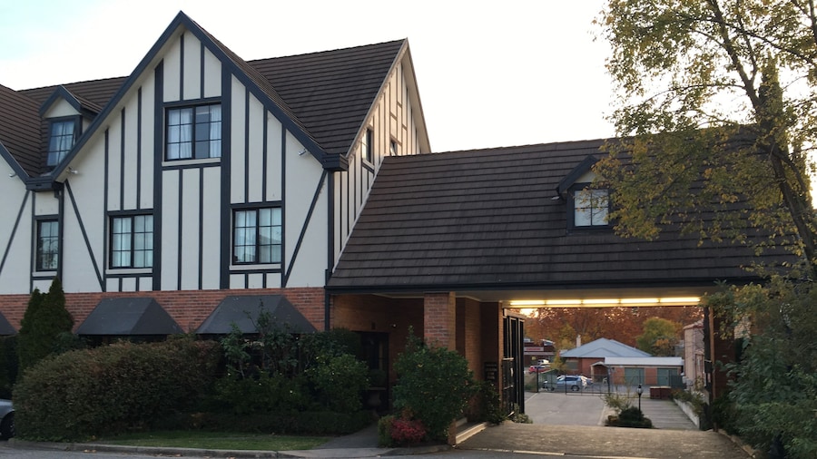 Albury Manor House