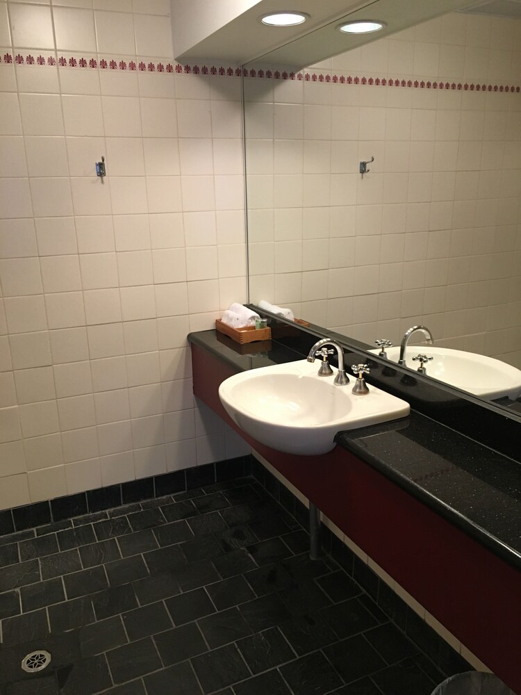 Bathroom sink, Albury Manor House