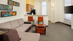 Individually furnished, desk, laptop workspace, blackout curtains